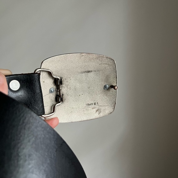 Vintage Vivek #1 Metal Silver & Gold Tone Lion Head Belt Buckle w/Levi’s Belt - Picture 3 of 5